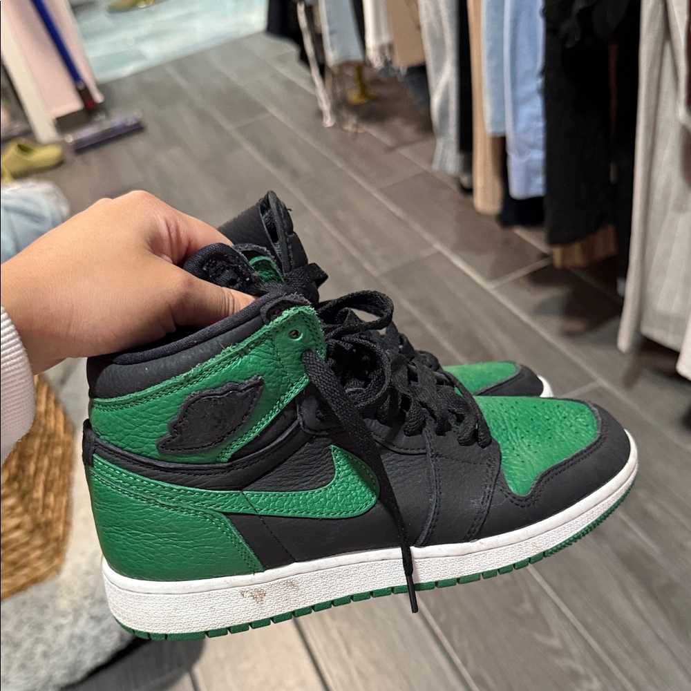 Nike Green and Black High-Top Sneakers